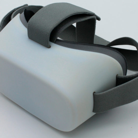 Gafas de realidad virtual realizadas por en el fablab de EXarchitects para spot publicitario