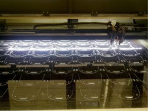 Caretas y salvaorejas para el equipo Anti Covid