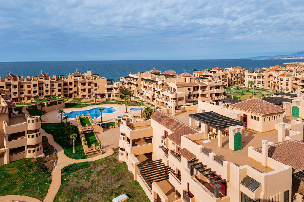 Spitir-Mar_-Arquitectura-_-EXarchitects_08 500 viviendas de lujo en Almerimar: Spitir Mar