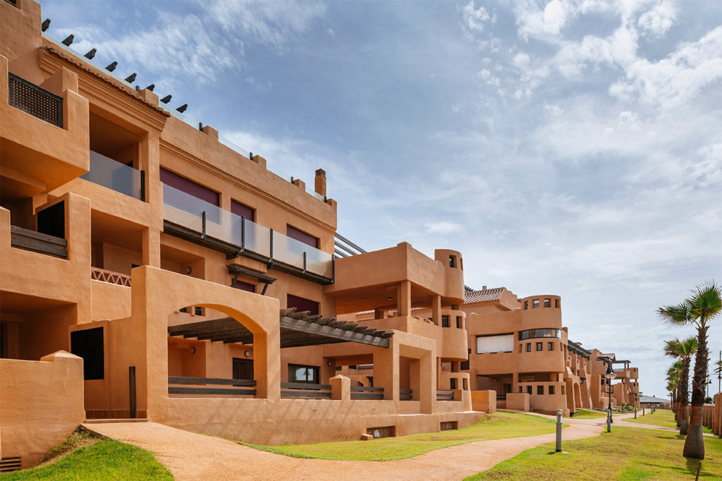 Spitir-Mar_-Arquitectura-_-EXarchitects_15 500 viviendas de lujo en Almerimar: Spitir Mar