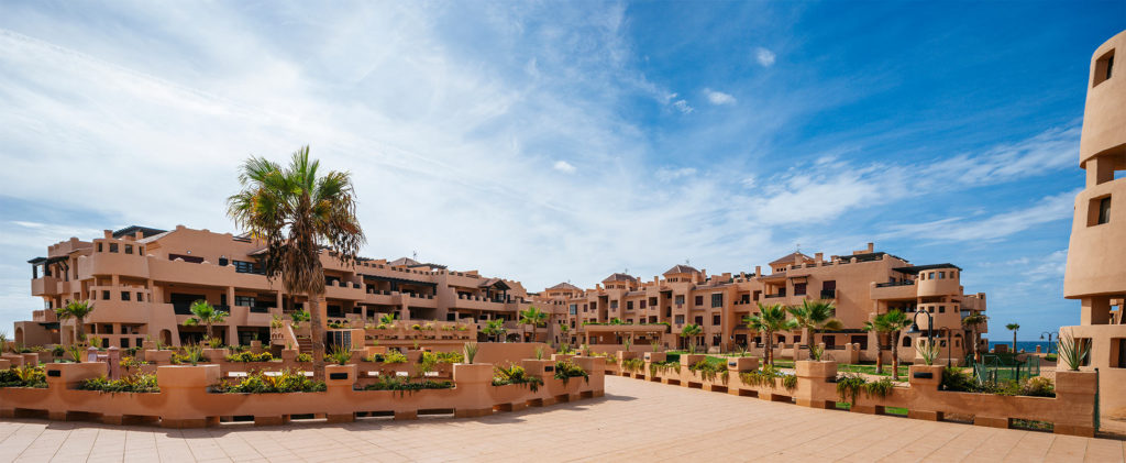 Spitir-Mar_-Arquitectura-_-EXarchitects_18 500 viviendas de lujo en Almerimar: Spitir Mar