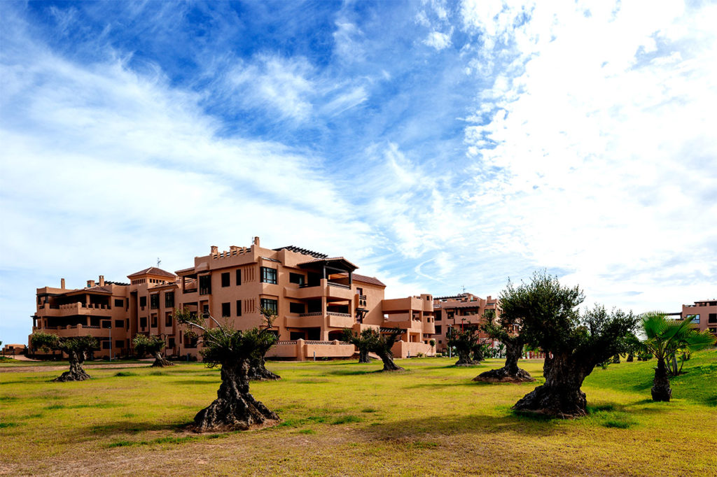 Spitir-Mar_-Arquitectura-_-EXarchitects_19 500 viviendas de lujo en Almerimar: Spitir Mar